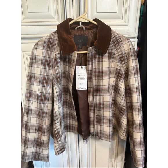 Zara Women's Plaid Full Zip Velvet Collar Cropped Cape Jacket Brown XS NWT - Picture 2 of 8